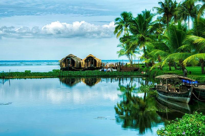 Hotel Oceana Hills Residency Alappuzha Esterno foto